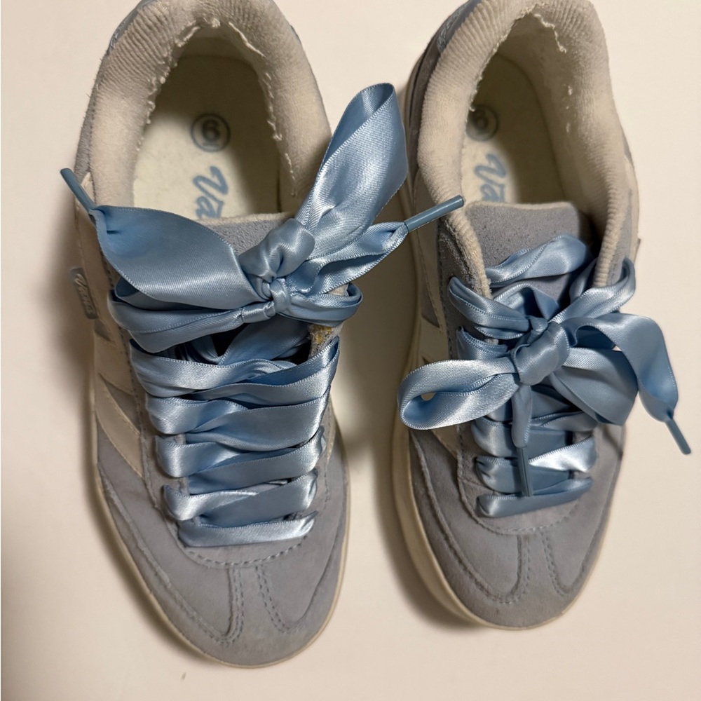 Vans Women's Vintage Light Blue Satin Lace Sneakers
